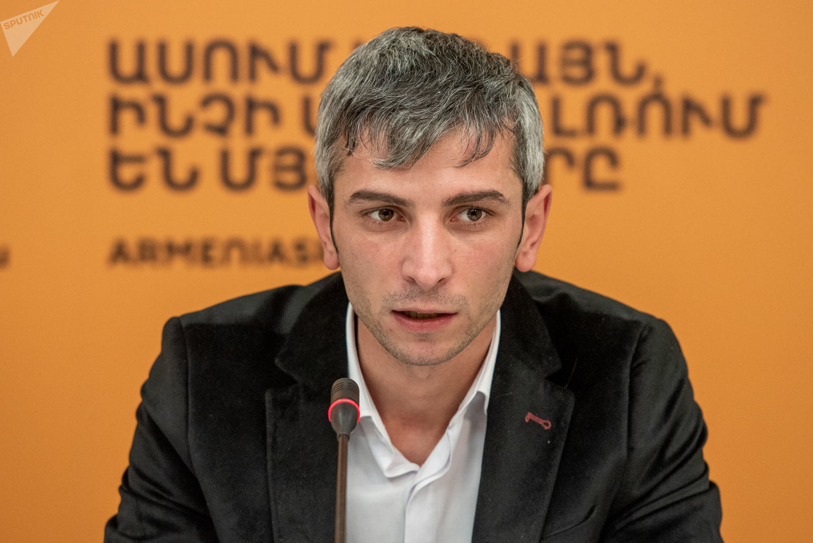 Սեդրակ Զաքարյան SPUTNIK ARAM NERSESYAN